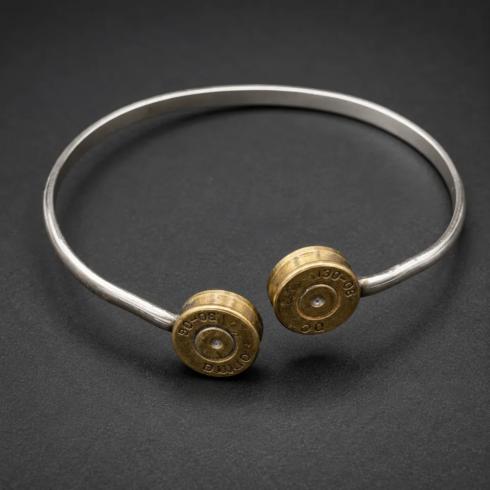 Pulsera artesanal de muela de ciervo y casquillo de bala en aro de alpaca - Casquillo + Casquillo